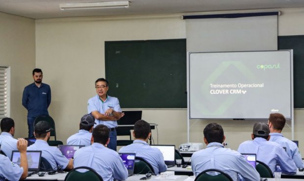 treinamento clover crm copasul